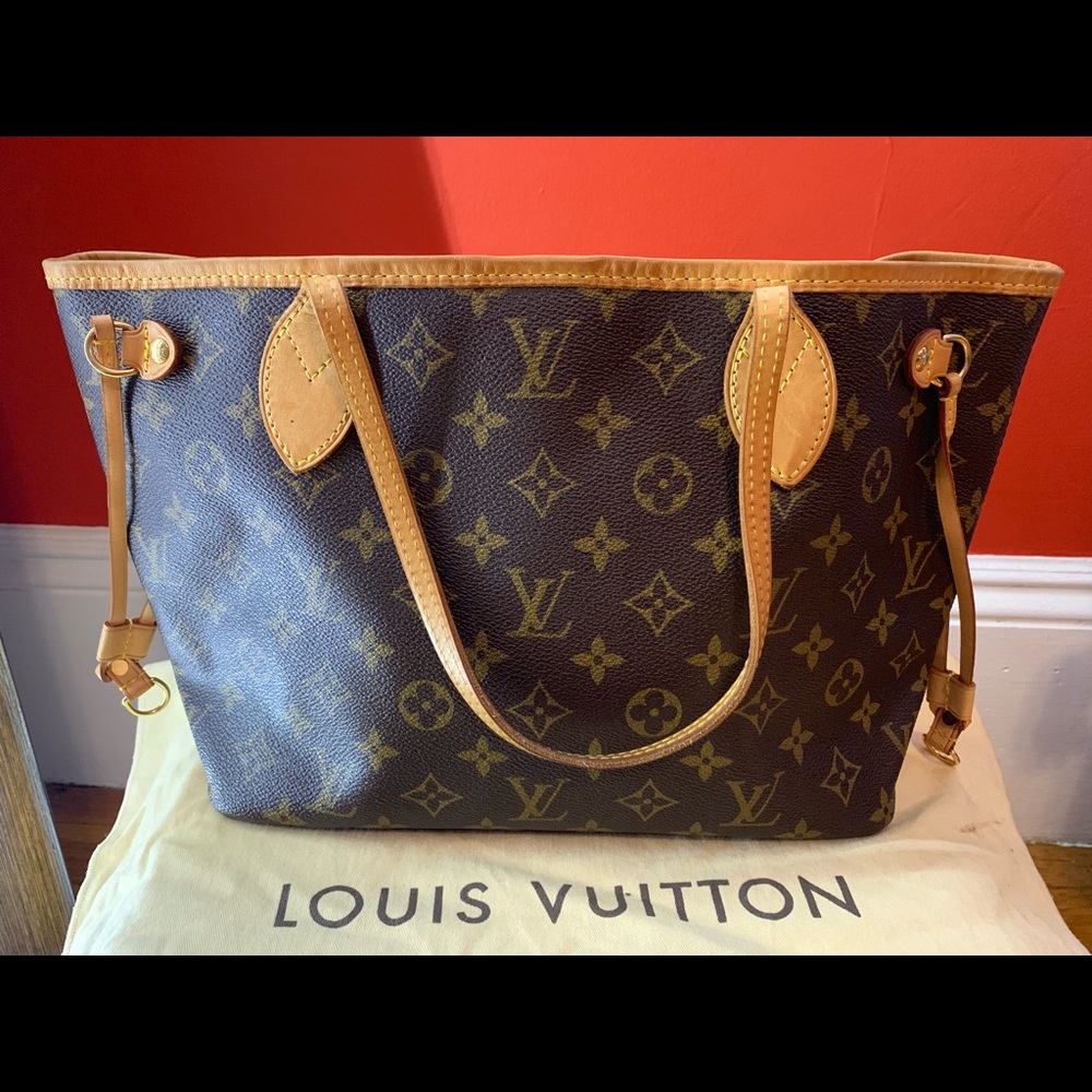 100% Authentic Louis Vuitton Neverfull Pm